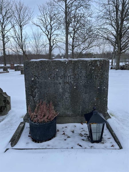 Gravnummer: BE H    33