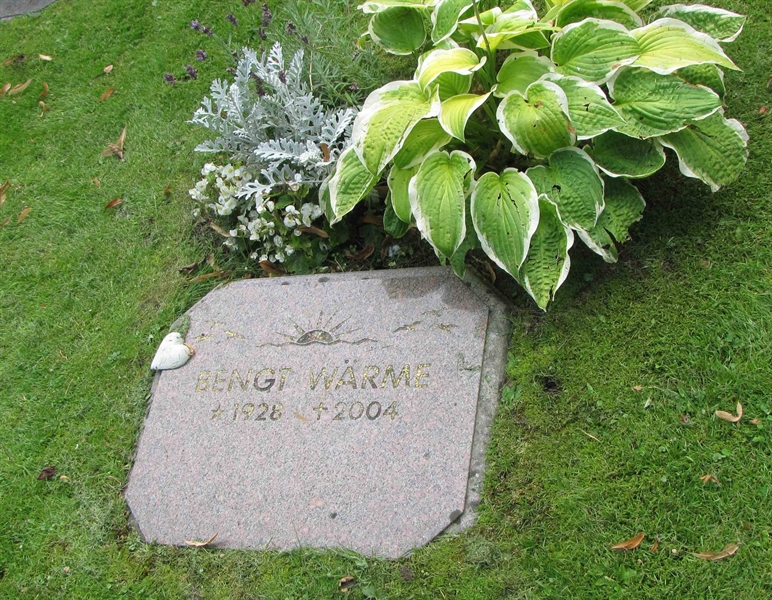 Grave number: HN KASTA    77