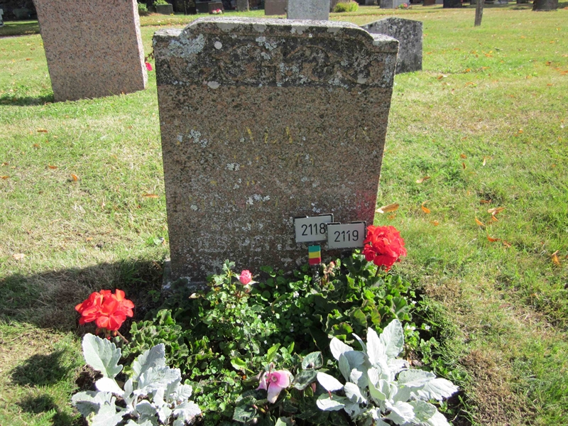 Grave number: KG F  2118, 2119
