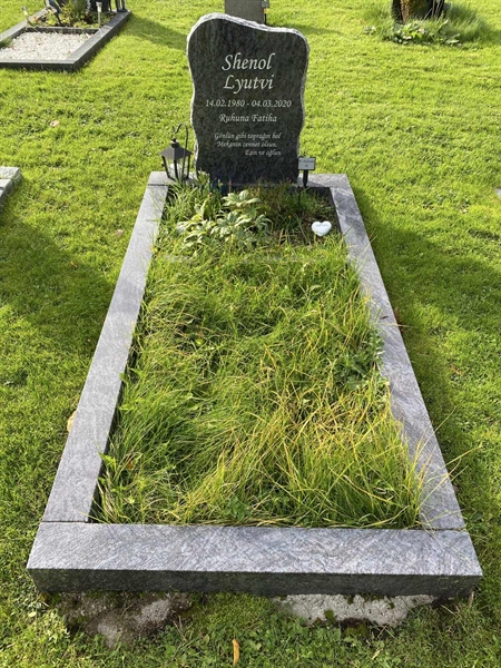 Gravnummer: 2 G    40