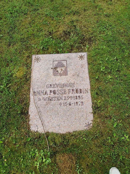 Grave number: 07 T    3