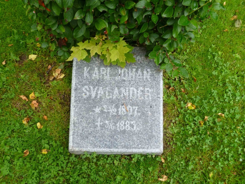 Grave number: ROG E   13, 14