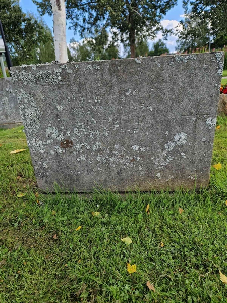 Grave number: 1 09    73