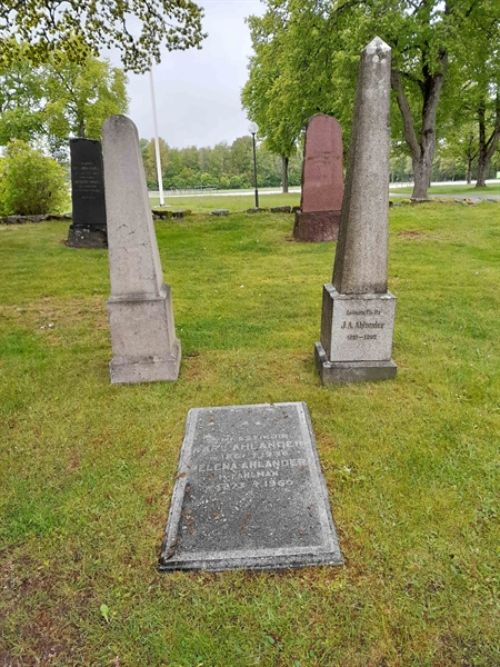 Gravnummer: ROG E   17, 18, 19