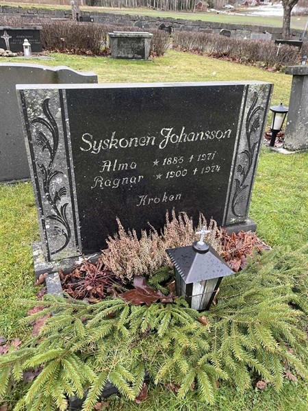 Grave number: Lax mell Kv4 45+46