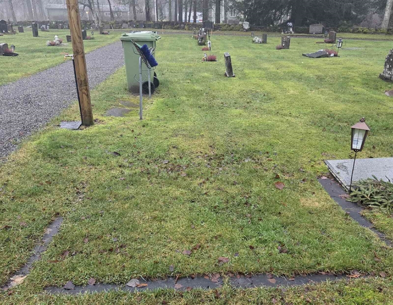 Grave number: 1 L     1-2