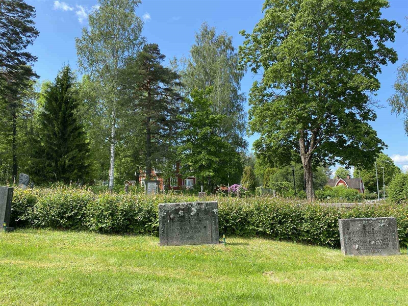 Hautatunnus: 1 07    146, 147