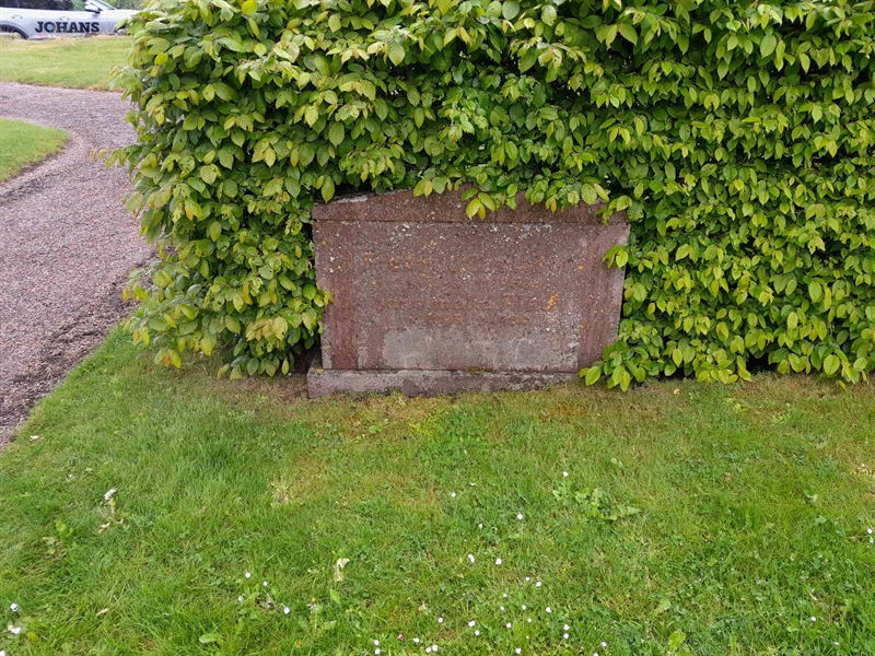 Gravnummer: ROG F   32, 33