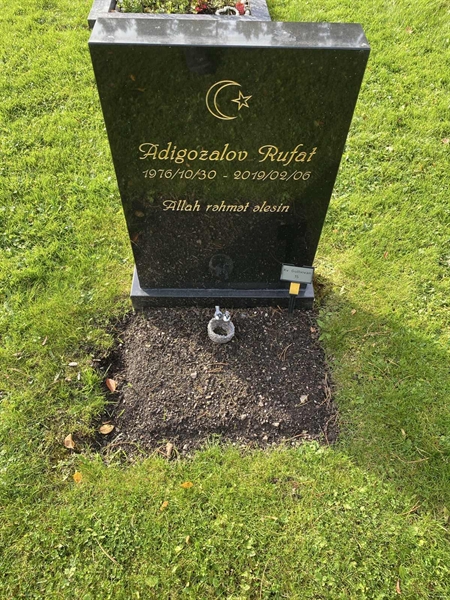 Gravnummer: 2 G    15