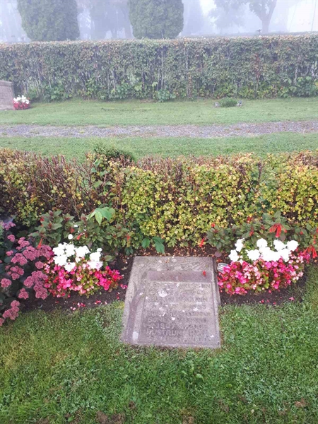 Gravnummer: NK F G   261