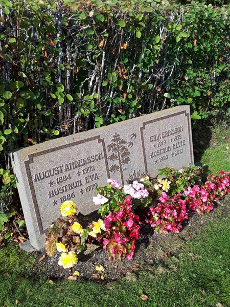 Grave number: NK F B   193A