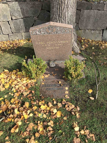 Grave number: K1 12    15
