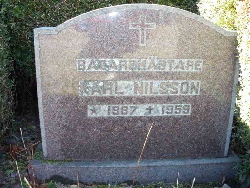 Grave number: HÖB 42    58