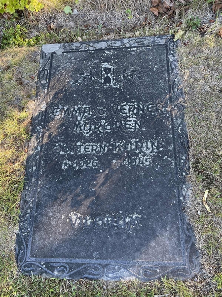 Grave number: 1 R   372A