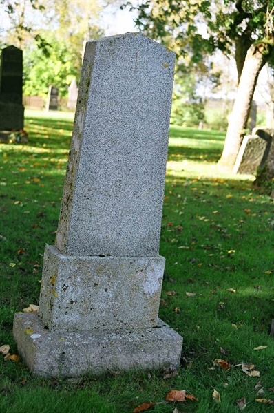 Grave number: B1 5    42