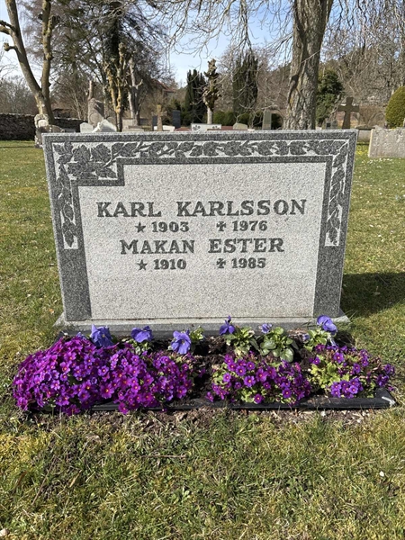 Grave number: LI 147