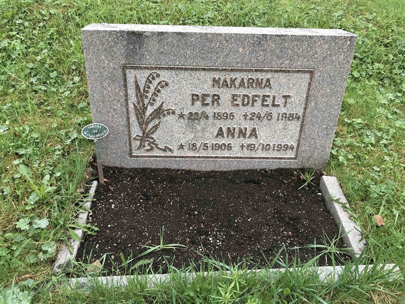 Grave number: UN K    88, 89