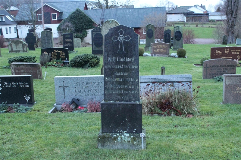 Grave number: ÖKK 1   209, 210