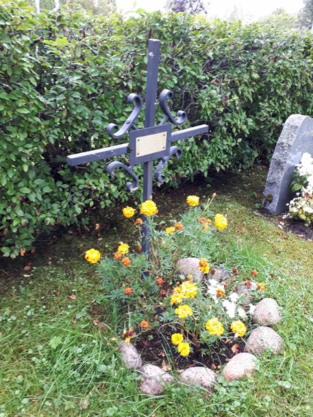 Hautatunnus: NK F D   276