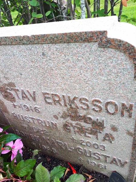 Gravnummer: NK F A    92