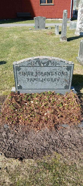 Hautatunnus: 3 Ga E    52-53