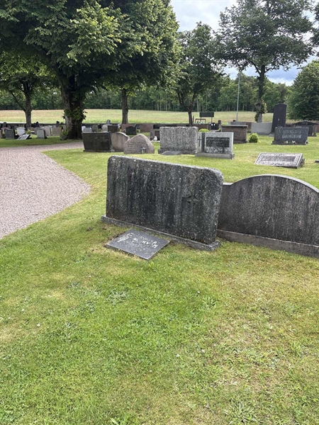 Grave number: SKF E   168, 169