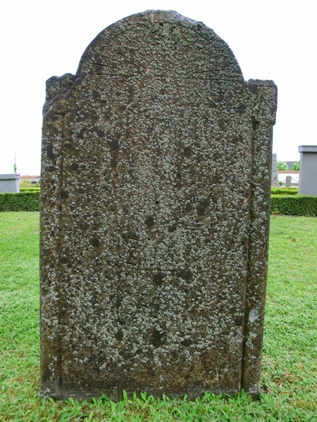 Grave number: KÄ A 100-101