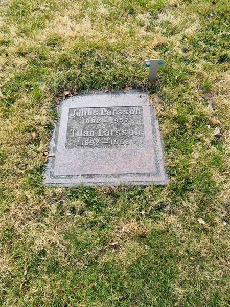 Grave number: 1 02 87