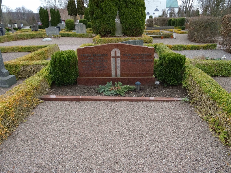Grave number: NK 3 DF     3, 4