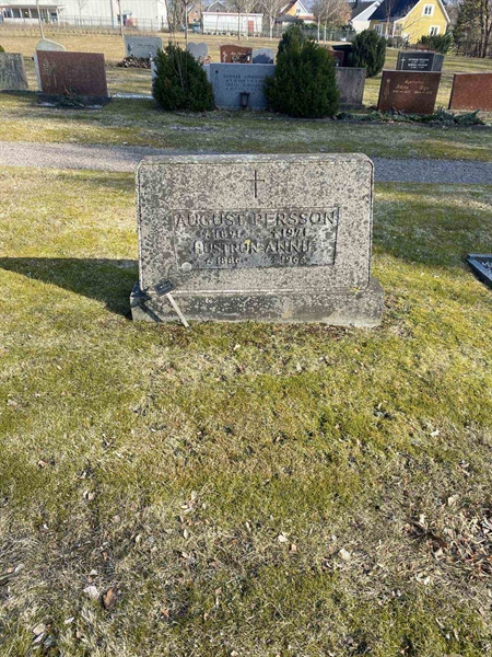 Grave number: 30 C    94-95