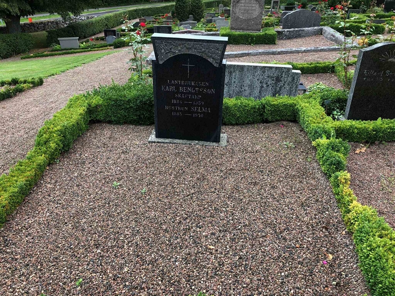 Grave number: Kå 25    47, 48