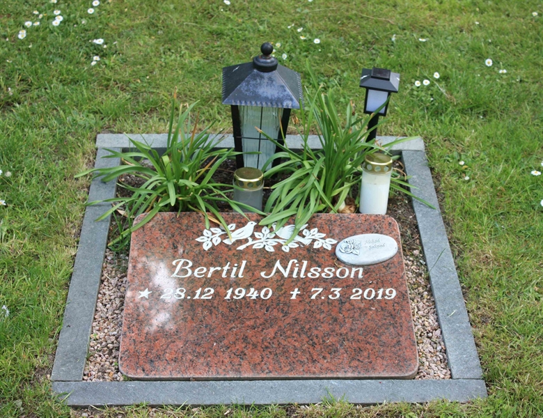 Grave number: Ö 45    43