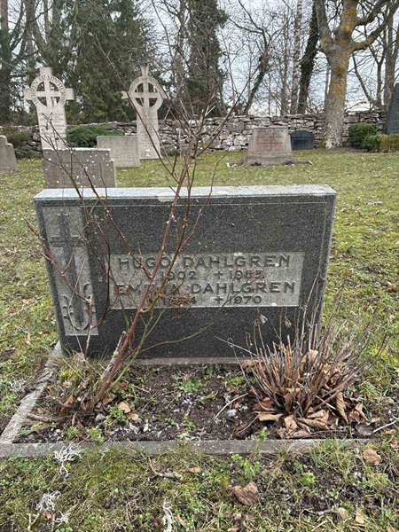 Gravnummer: LE   184, 185