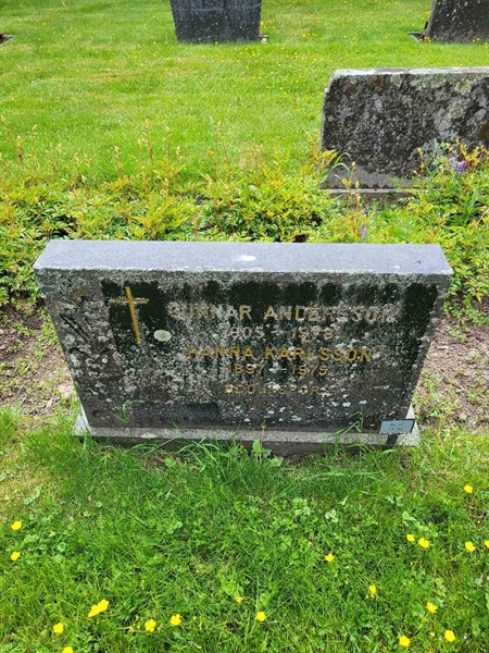 Grave number: kö 01 15    93-94