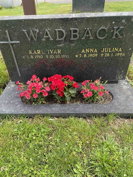 Hautatunnus: N 4 3   339a