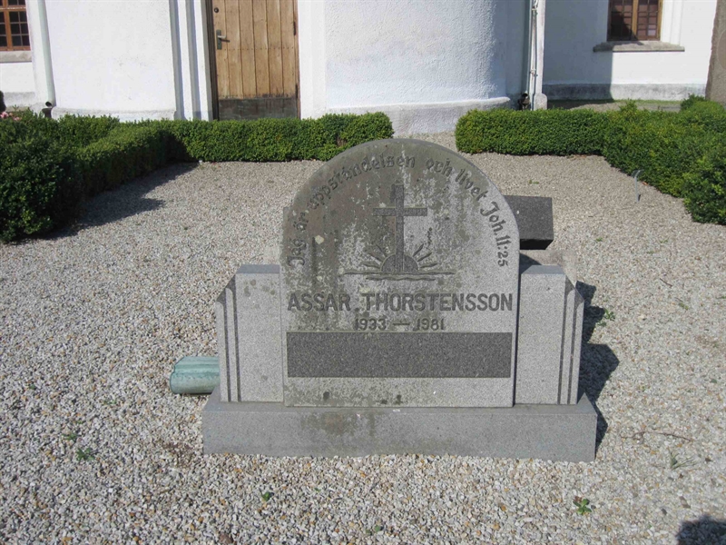 Grave number: BO 02    21