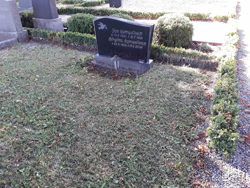 Grave number: LB C 039-040
