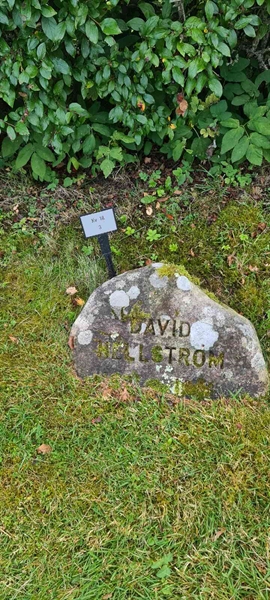 Grave number: M 18    3