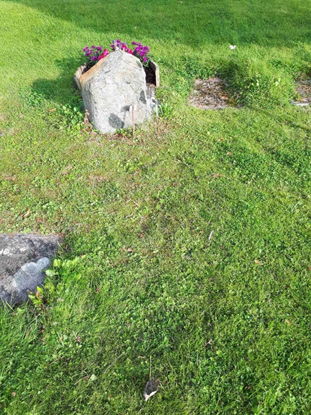 Gravnummer: NK A A   172