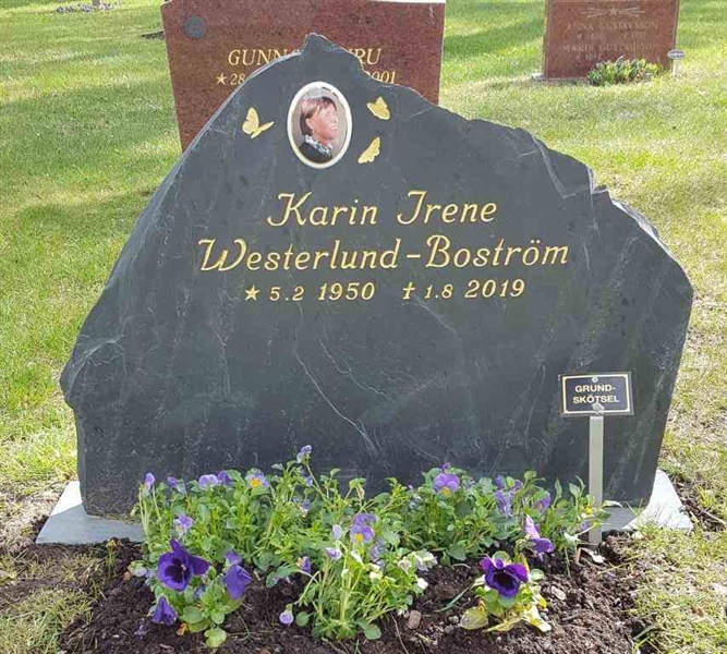 Grave number: T TUD   249-252