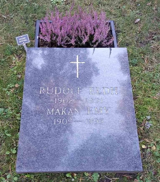 Grave number: H HD   195-196