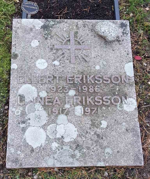 Grave number: H HE   181-182