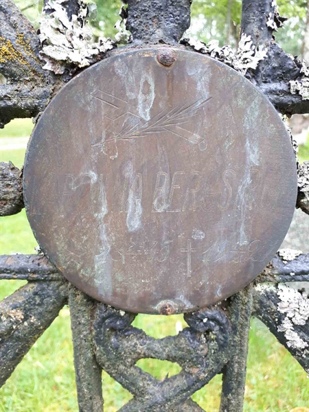 Gravnummer: GK A 4    76V