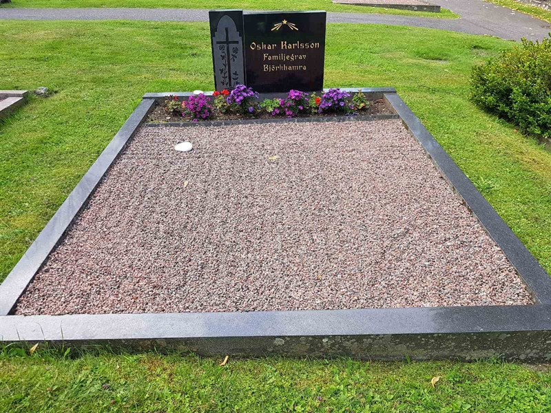 Grave number: 06 60211