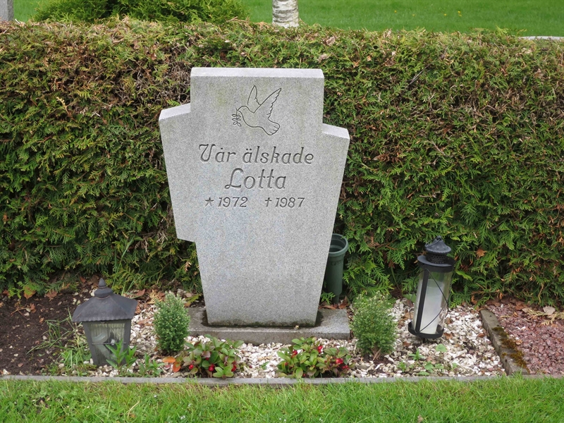 Grave number: HÖB 71     2