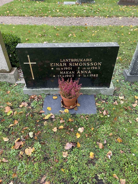 Grave number: ÖV C     7