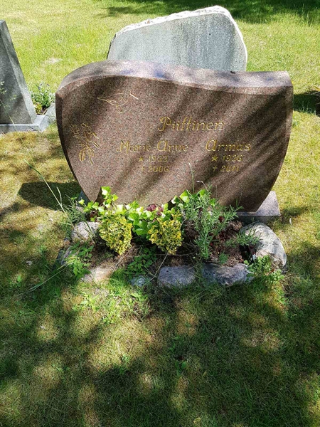 Grave number: 01 14204