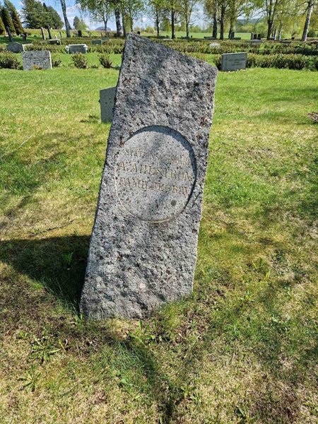 Grave number: 501 18 3554-3557