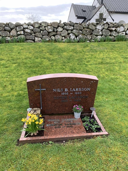 Grave number: SÖ N    69