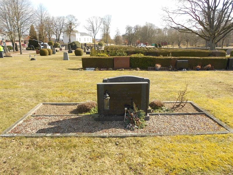 Grave number: V 22    95
